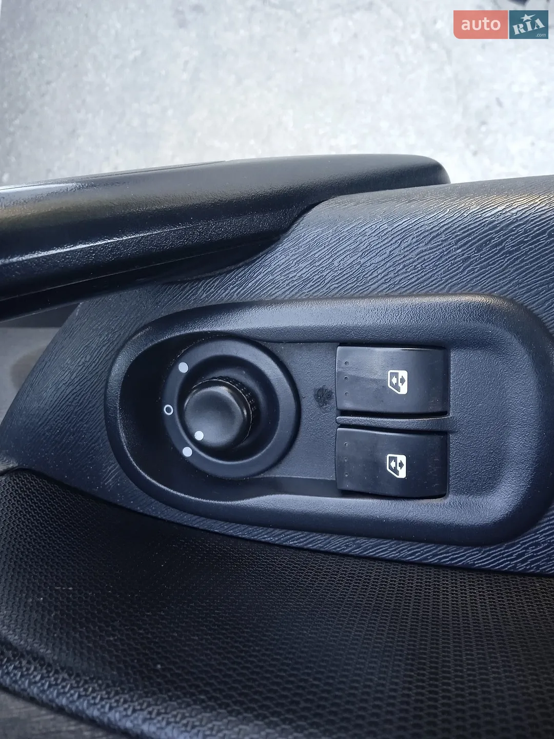 2011 Renault Kangoo - мініатюра 32