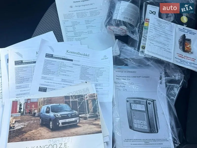 Минивэн Renault Kangoo 2016 в Киеве документ