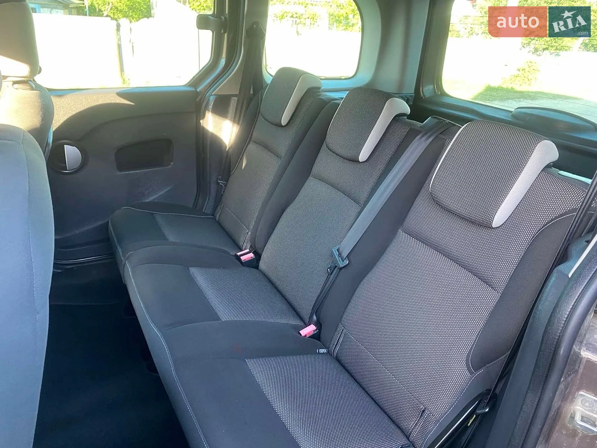 2011 Renault Kangoo - мініатюра 15