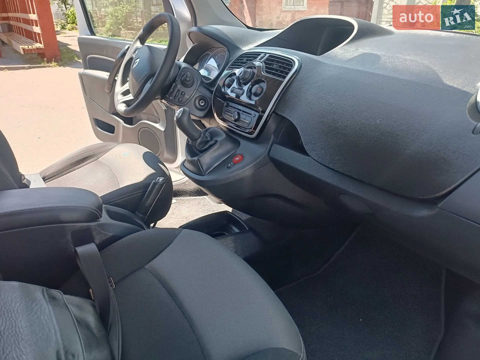 2018 Renault Kangoo - мініатюра 32