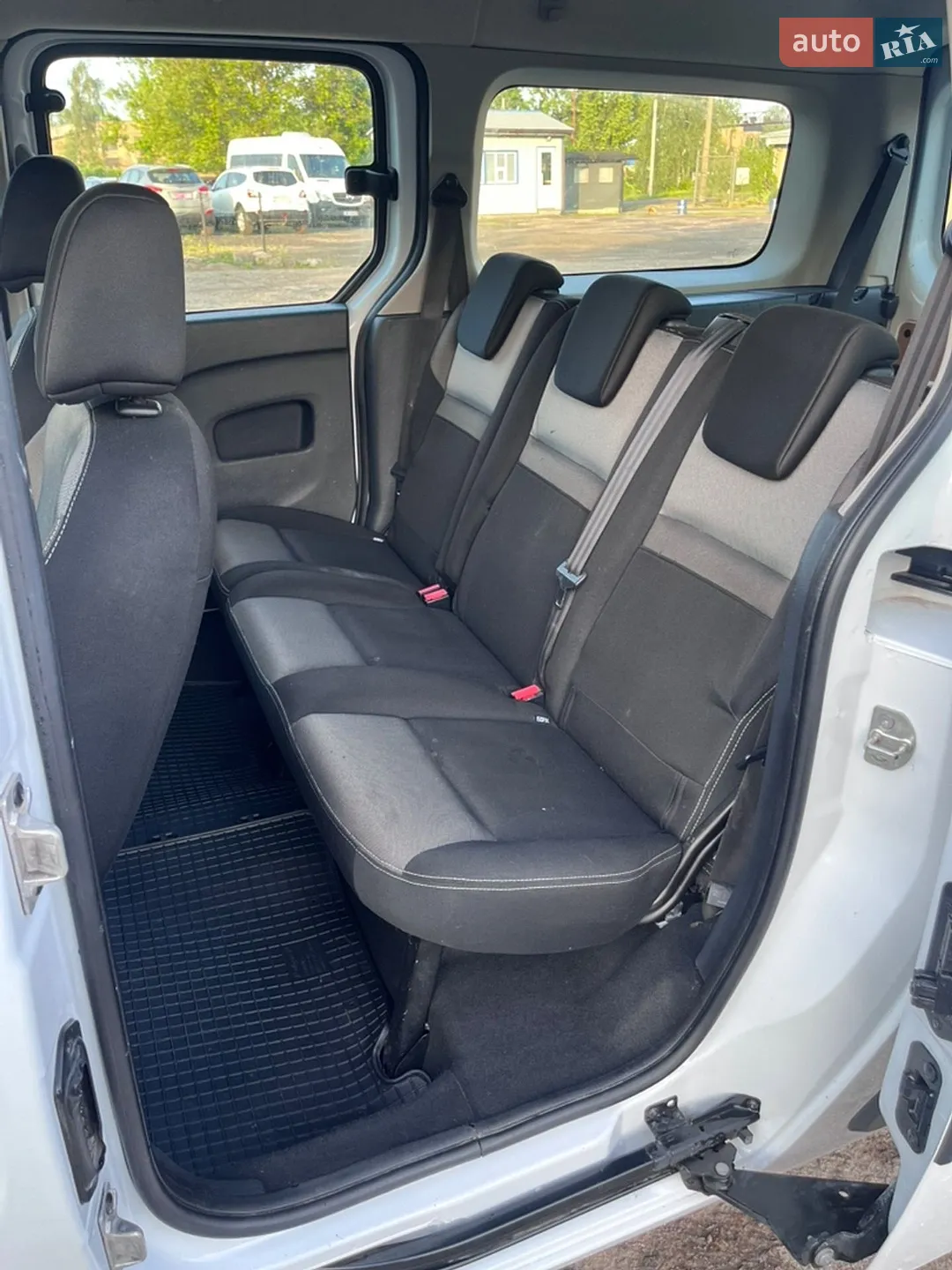 2016 Renault Kangoo - мініатюра 28