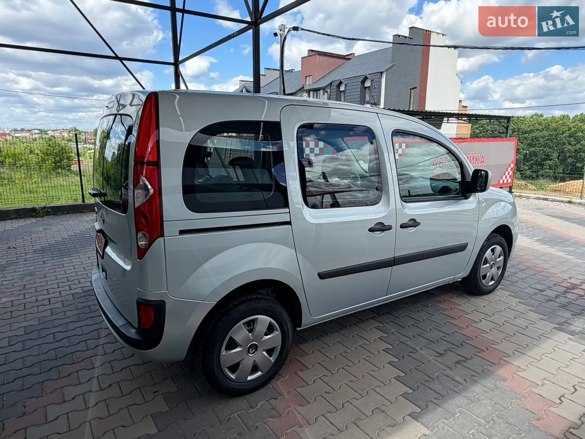 2010 Renault Kangoo - мініатюра 6