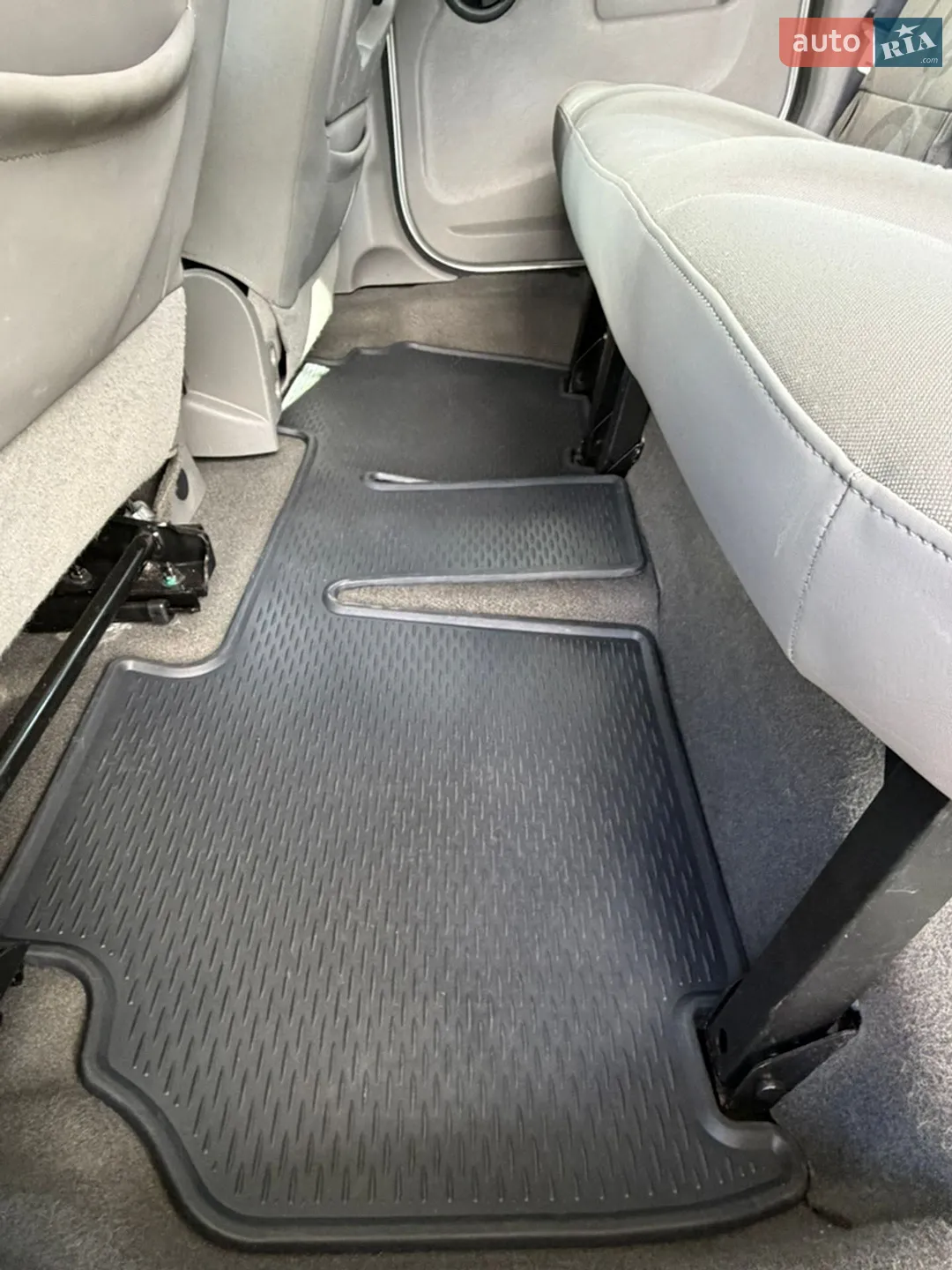 2010 Renault Kangoo - мініатюра 24