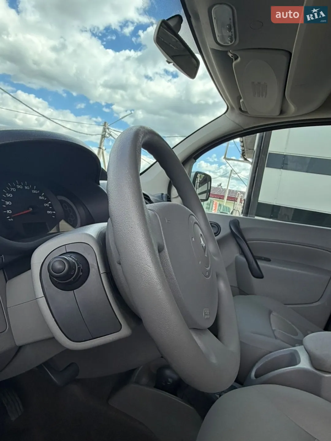 2010 Renault Kangoo - мініатюра 31