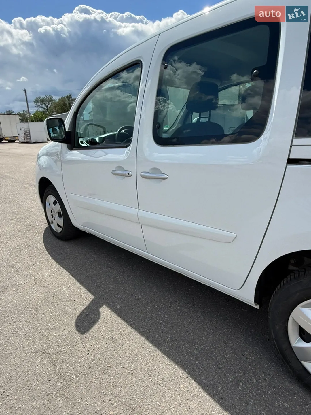 2011 Renault Kangoo - мініатюра 16