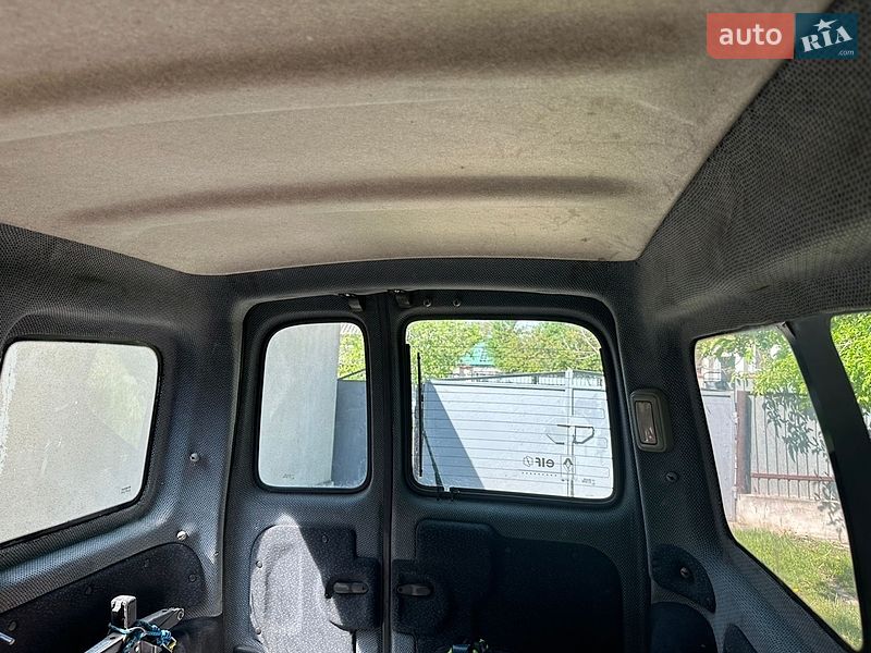 Минивэн Renault Kangoo 2004 в Дунаевцах