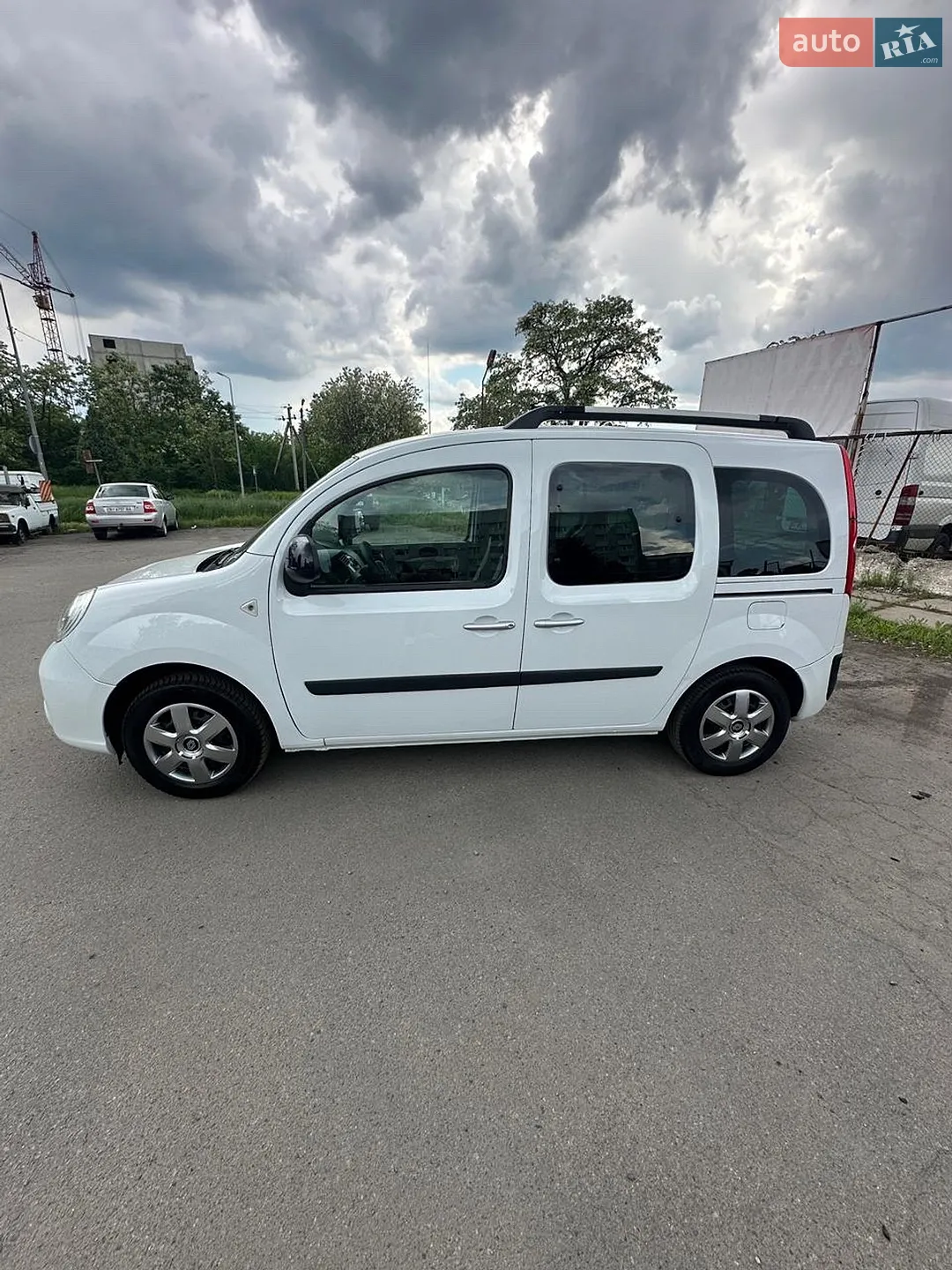 2013 Renault Kangoo - мініатюра 2