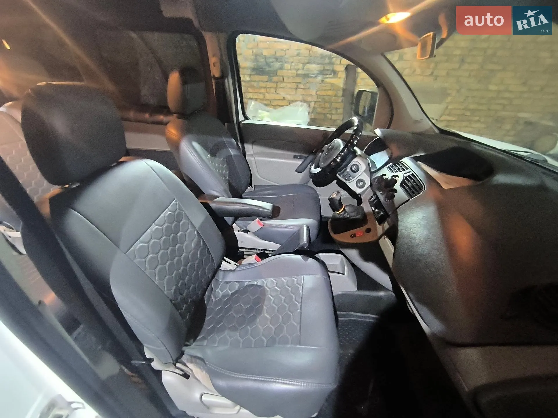 2010 Renault Kangoo - мініатюра 8