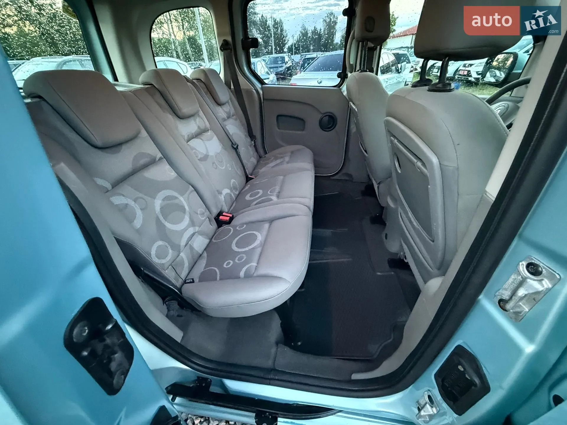 2010 Renault Kangoo - мініатюра 8