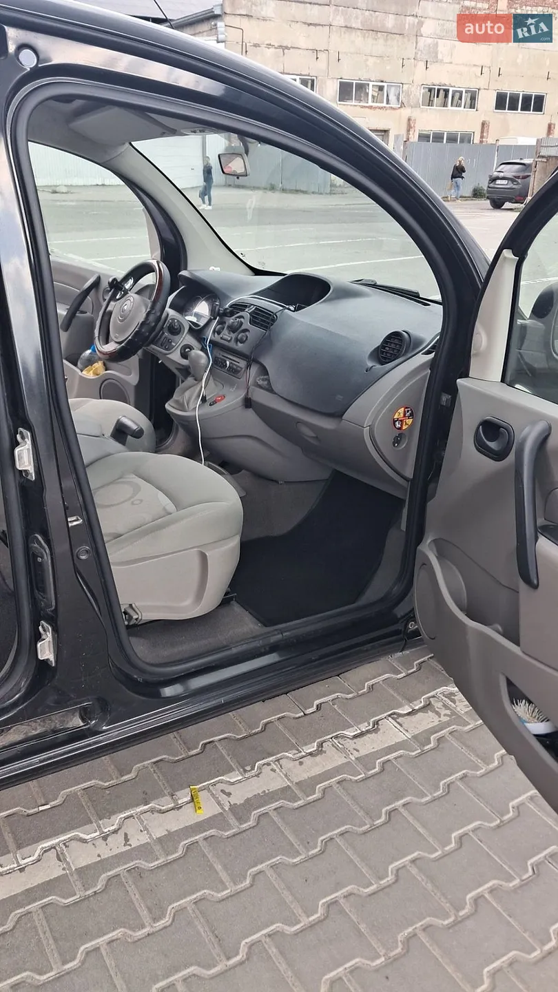 2010 Renault Kangoo - мініатюра 11