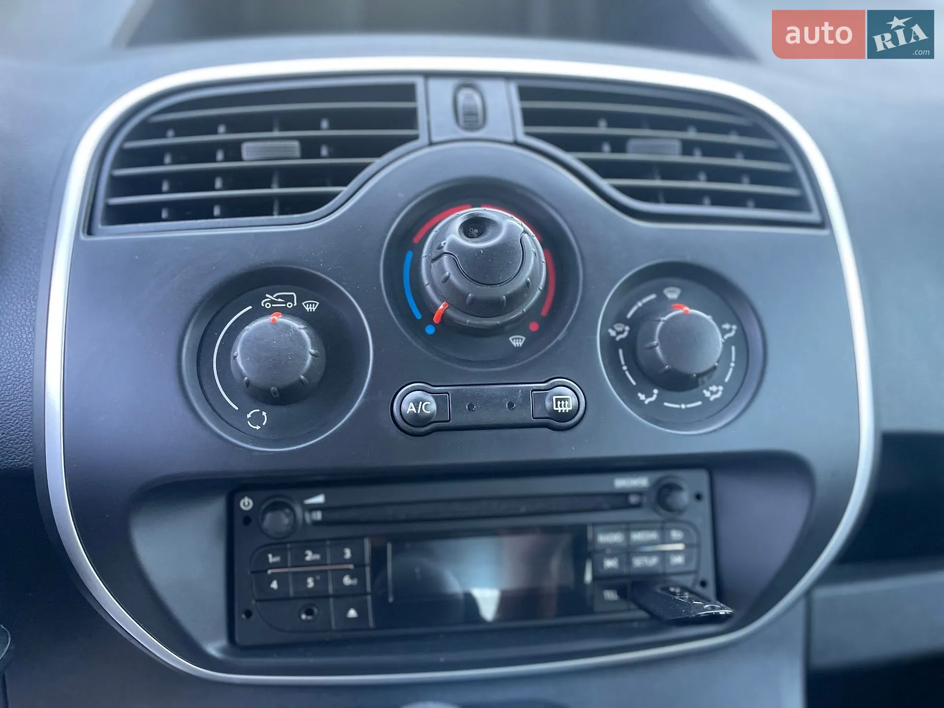 2020 Renault Kangoo - мініатюра 28