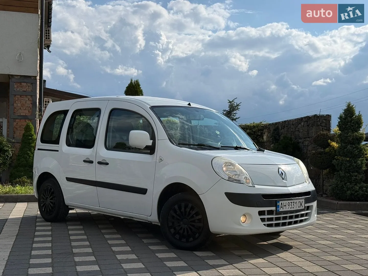 2011 Renault Kangoo - мініатюра 25