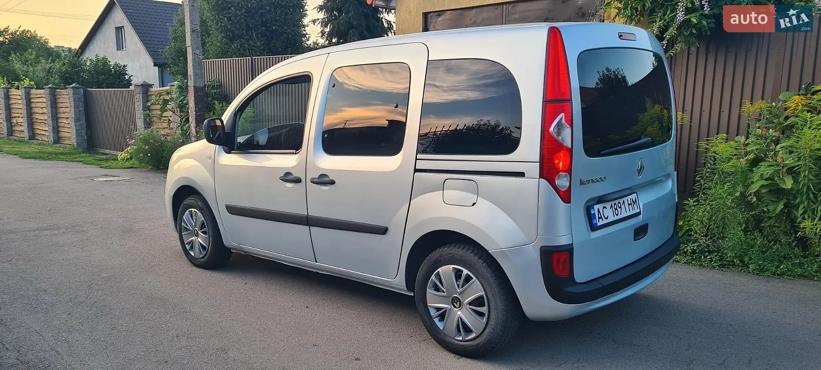 2011 Renault Kangoo - мініатюра 26