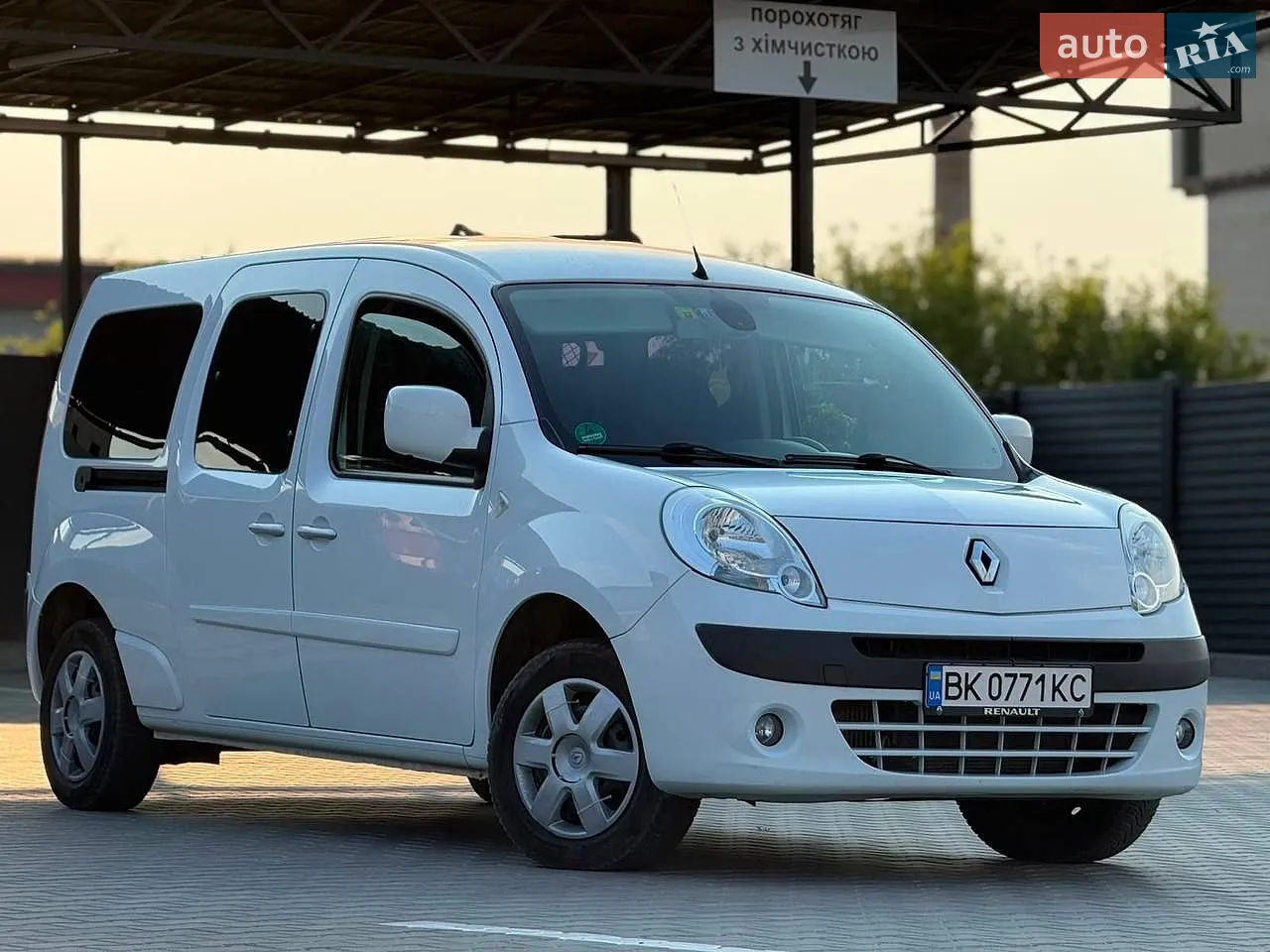 2010 Renault Kangoo - фото 1