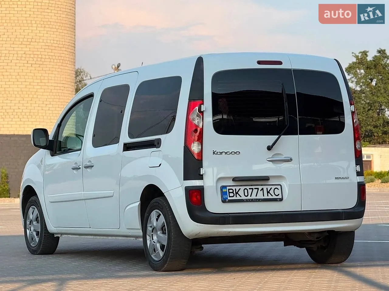 2010 Renault Kangoo - мініатюра 15