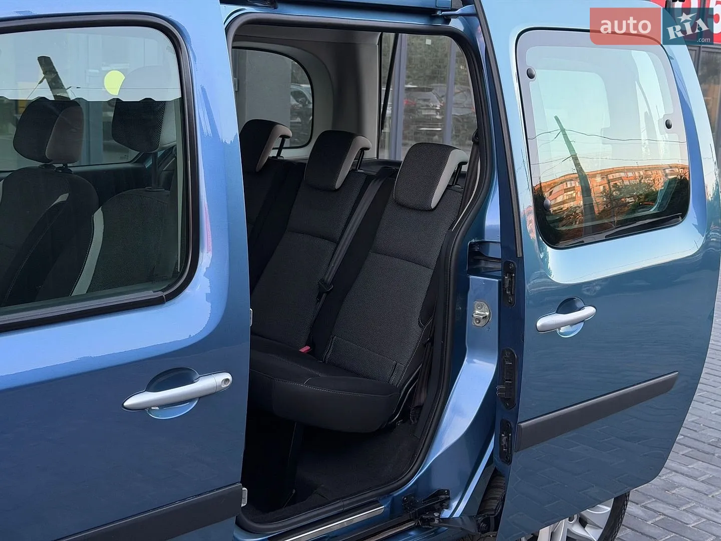 2014 Renault Kangoo - мініатюра 97