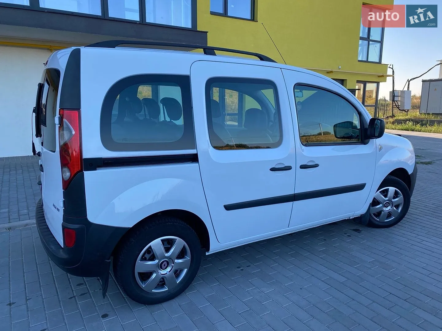 2010 Renault Kangoo - мініатюра 3