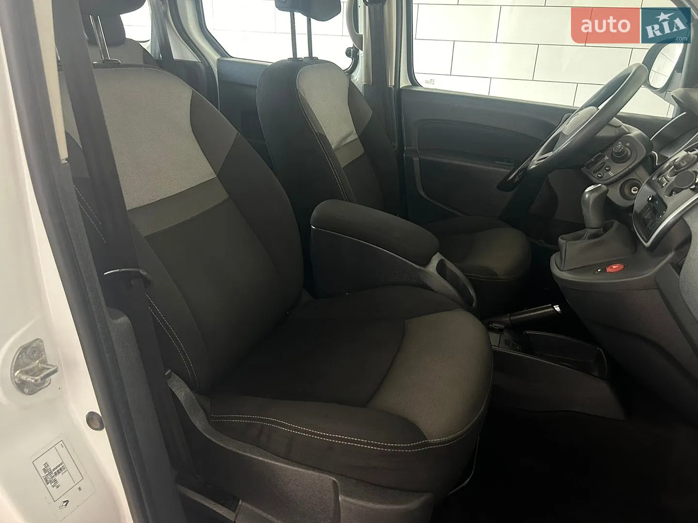 2017 Renault Kangoo - мініатюра 58