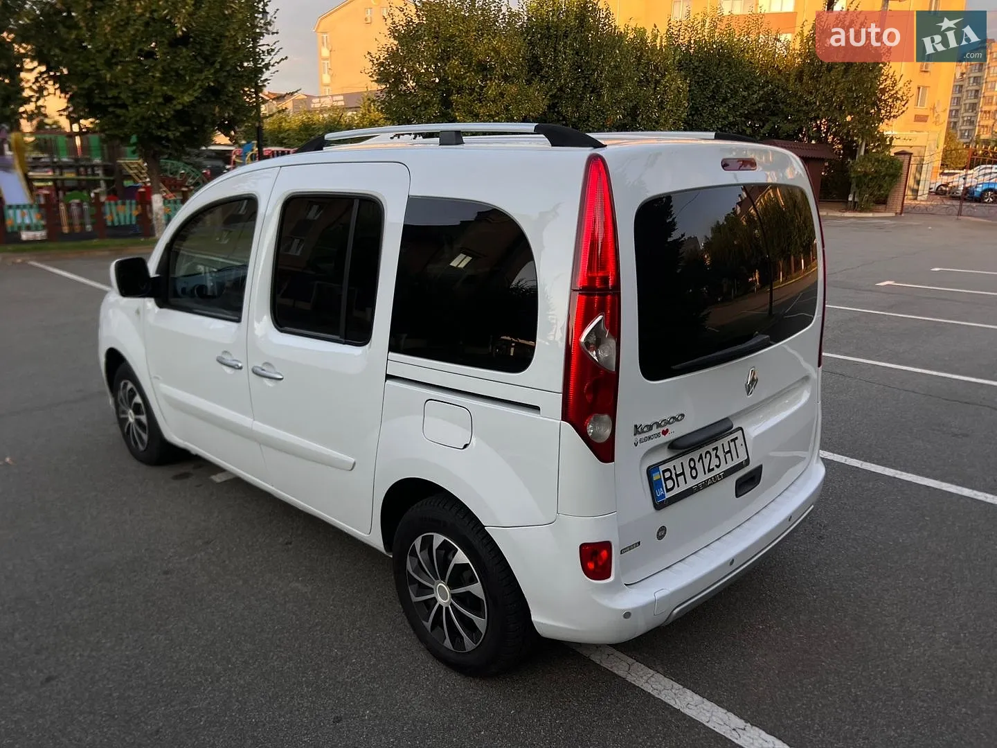 2011 Renault Kangoo - мініатюра 12