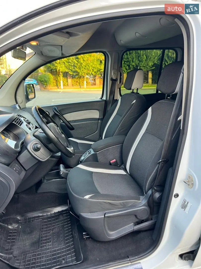 2011 Renault Kangoo - мініатюра 25