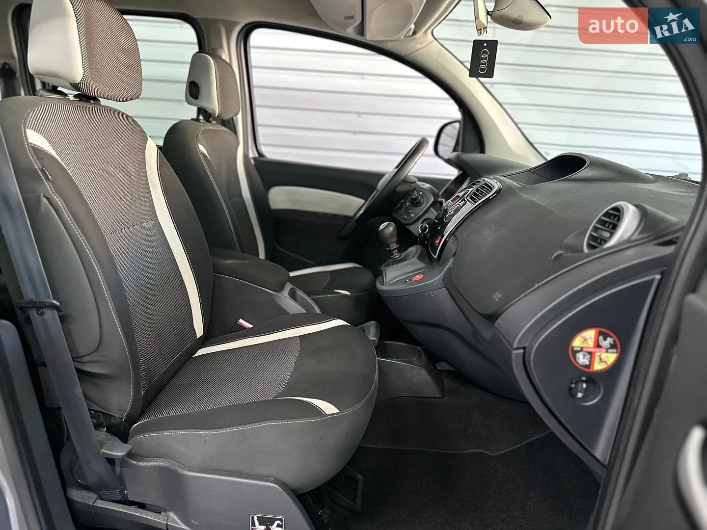 2015 Renault Kangoo - мініатюра 18