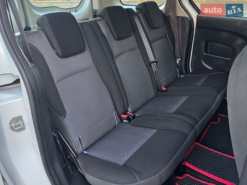 Минивэн Renault Kangoo 2015 в Новоархангельске