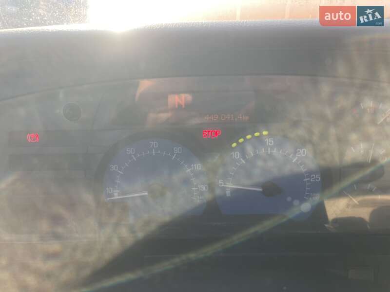 Самоскид Renault Kerax 2006 в Тячеві