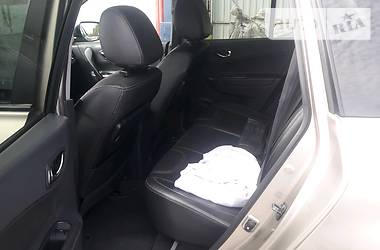 Позашляховик / Кросовер Renault Koleos 2011 в 