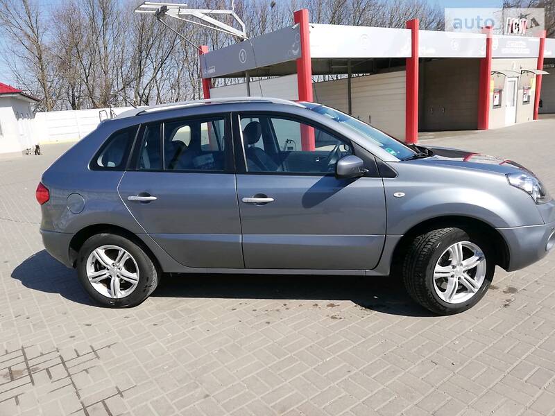 Позашляховик / Кросовер Renault Koleos 2009 в Рівному
