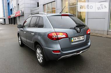 Внедорожник / Кроссовер Renault Koleos 2010 в Киеве