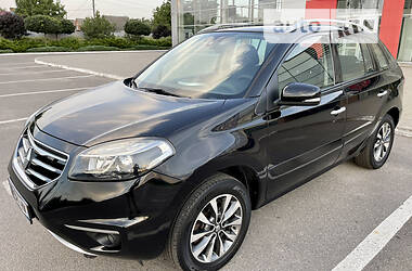 Внедорожник / Кроссовер Renault Koleos 2012 в 