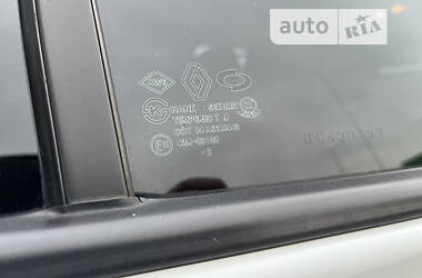 Внедорожник / Кроссовер Renault Koleos 2012 в 