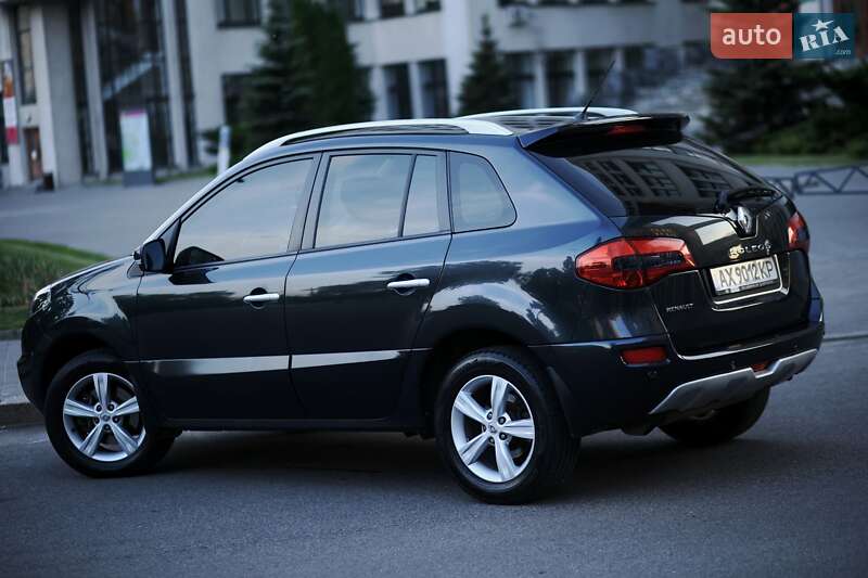 Внедорожник / Кроссовер Renault Koleos 2011 в Харькове