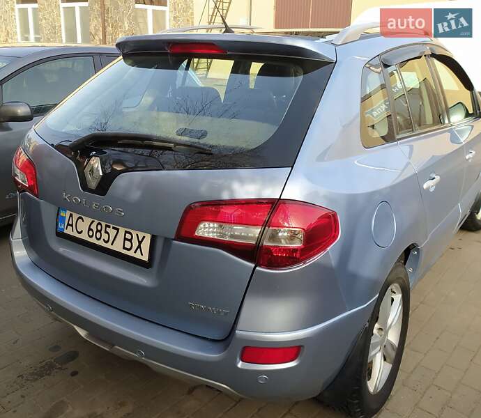 Внедорожник / Кроссовер Renault Koleos 2010 в Владимире