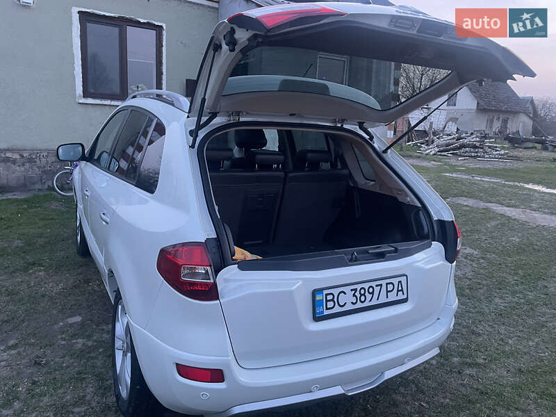 Внедорожник / Кроссовер Renault Koleos 2010 в Рава-Русской