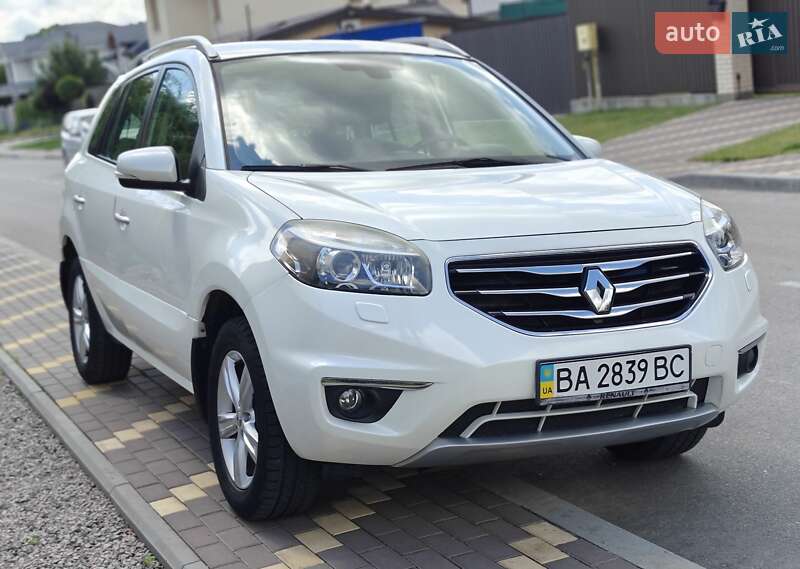Позашляховик / Кросовер Renault Koleos 2011 в Києві