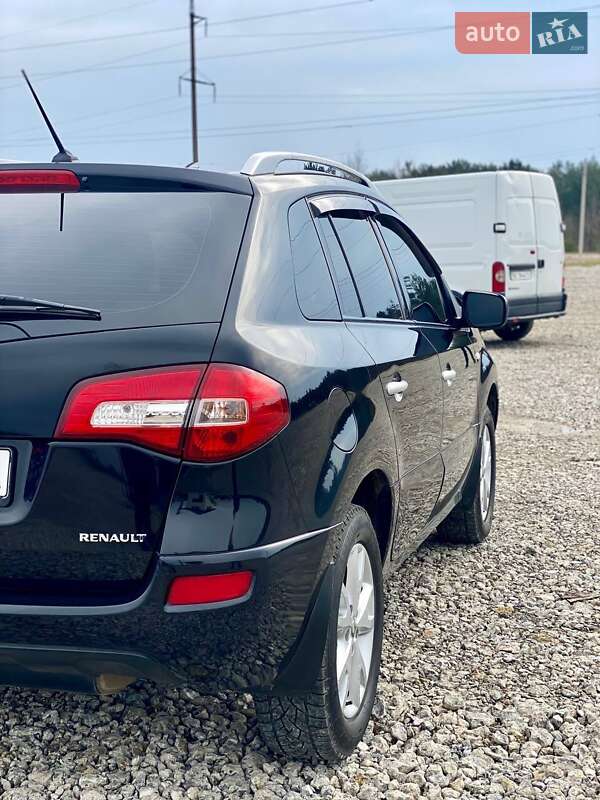 Внедорожник / Кроссовер Renault Koleos 2008 в Новояворовске