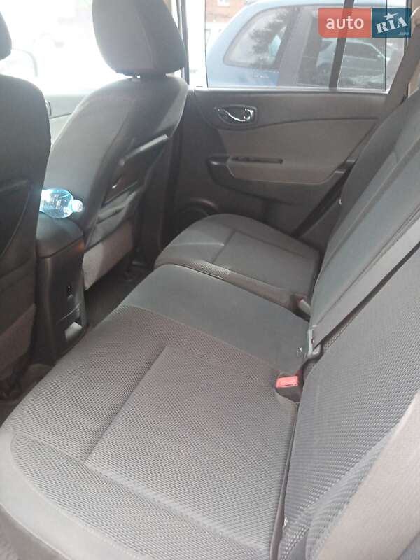 Внедорожник / Кроссовер Renault Koleos 2008 в Днепре фото 9 Внедорожник / Кроссовер Renault Koleos 2008 в Днепре