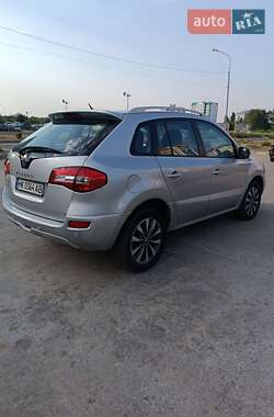 Позашляховик / Кросовер Renault Koleos 2012 в 