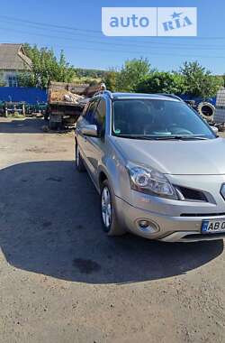 Внедорожник / Кроссовер Renault Koleos 2010 в 