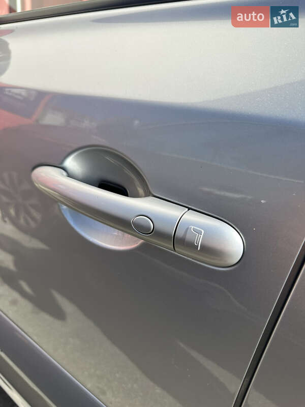 Позашляховик / Кросовер Renault Koleos 2015 в Броварах фото 17 Позашляховик / Кросовер Renault Koleos 2015 в Броварах