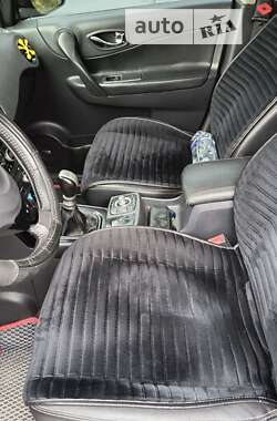 Внедорожник / Кроссовер Renault Koleos 2014 в 