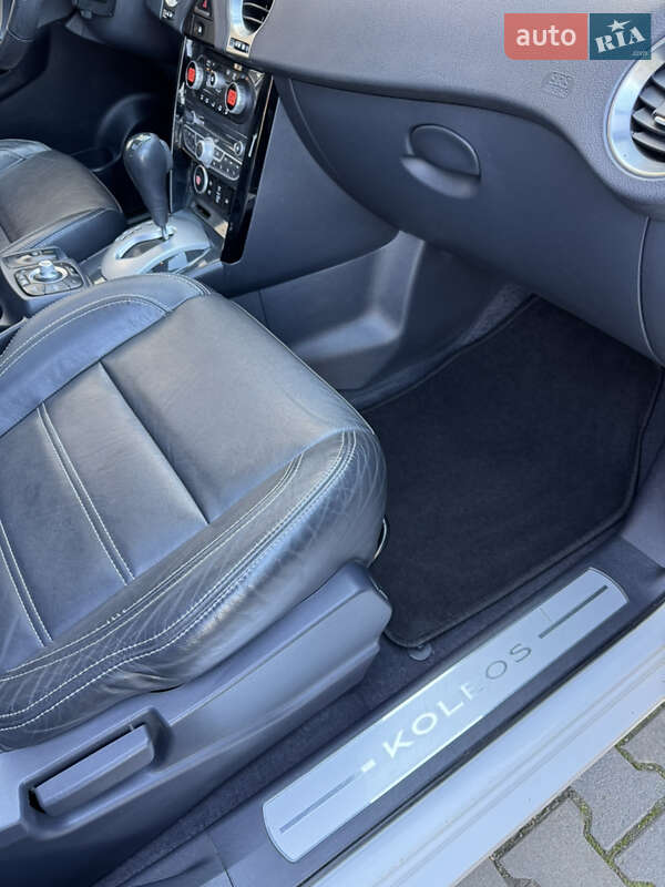 Внедорожник / Кроссовер Renault Koleos 2012 в Черновцах