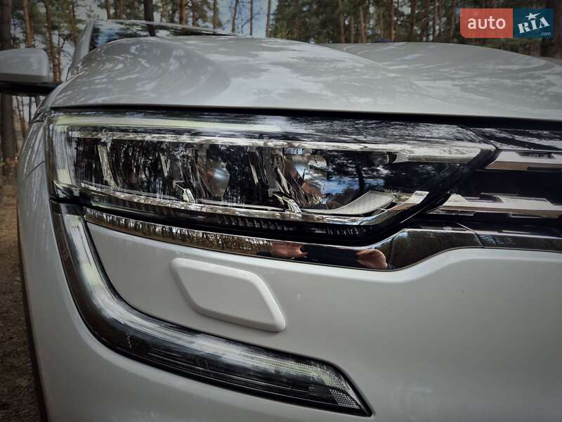 Внедорожник / Кроссовер Renault Koleos 2021 в Гадяче