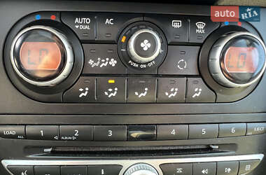 Внедорожник / Кроссовер Renault Koleos 2009 в 