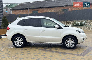 Позашляховик / Кросовер Renault Koleos 2011 в 