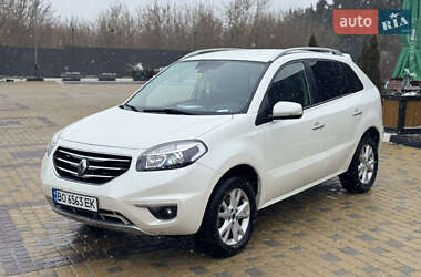 Позашляховик / Кросовер Renault Koleos 2011 в 