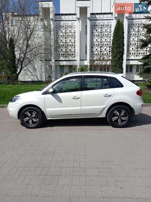 Позашляховик / Кросовер Renault Koleos 2016 в Тернополі