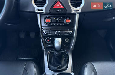 Внедорожник / Кроссовер Renault Koleos 2010 в 