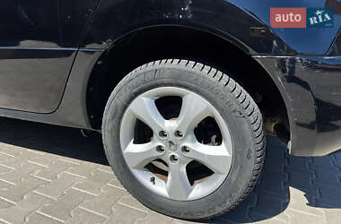 Внедорожник / Кроссовер Renault Koleos 2010 в 